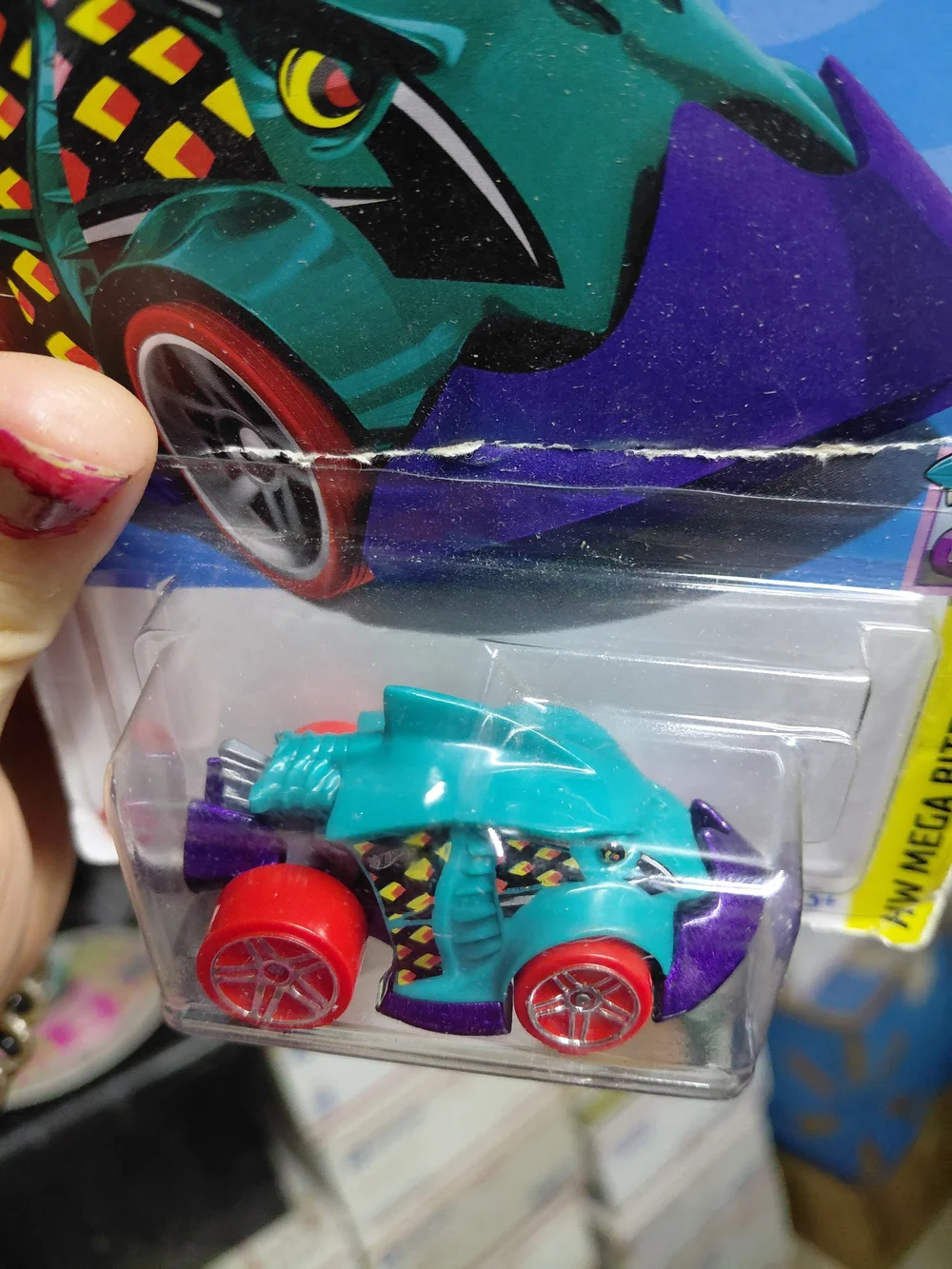 Hot Wheels Piranha Terror from the 2024 HW Mega Bite series (number 87/250, 4/5
